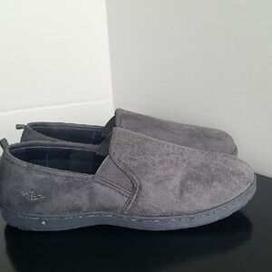 Dockers Men's Gray Slip On House Shoes M(8-9)